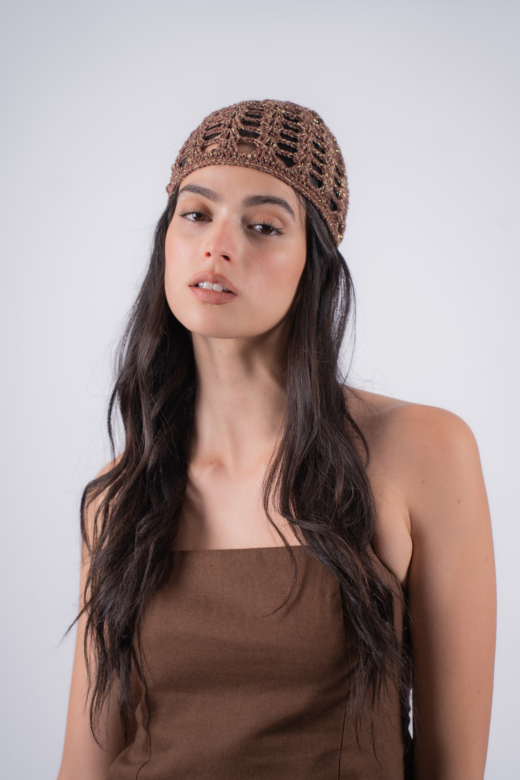 Casquete Brillos Chocolate & Dorado