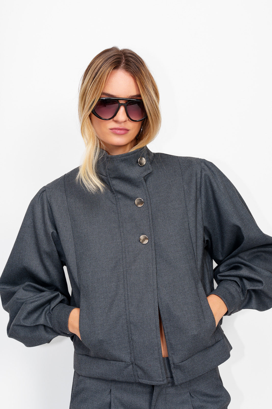 Bomber Forma Gris