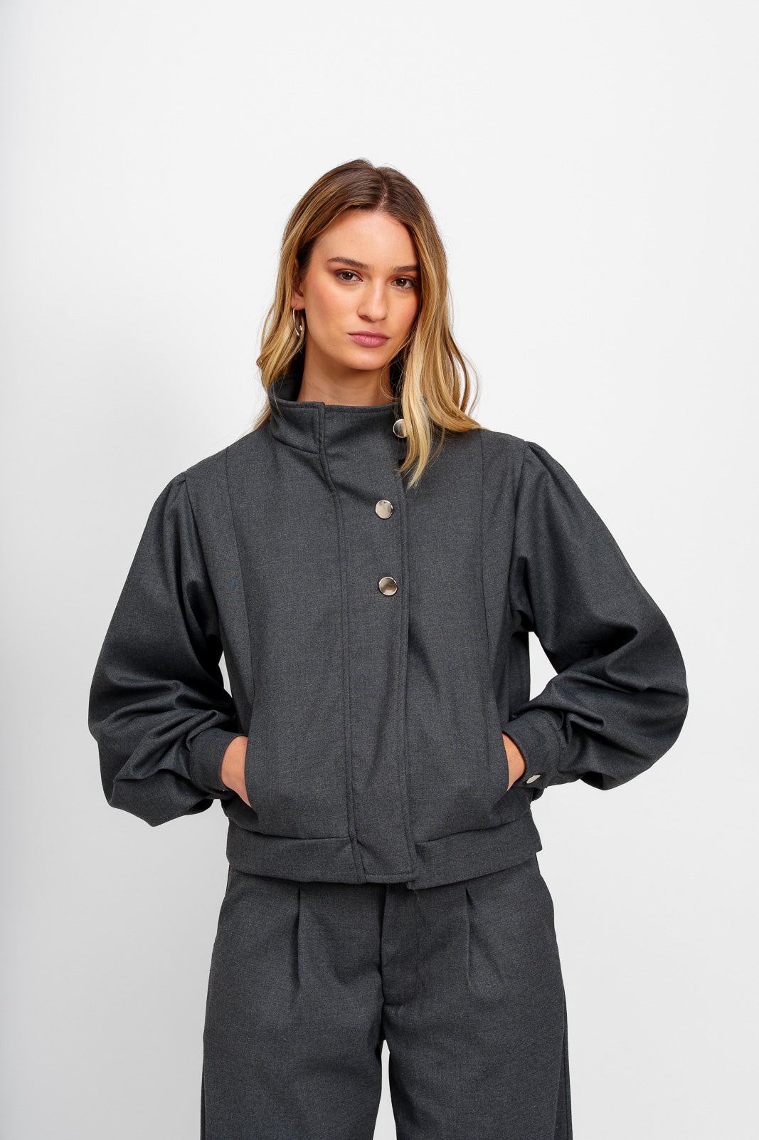 Bomber Forma Gris