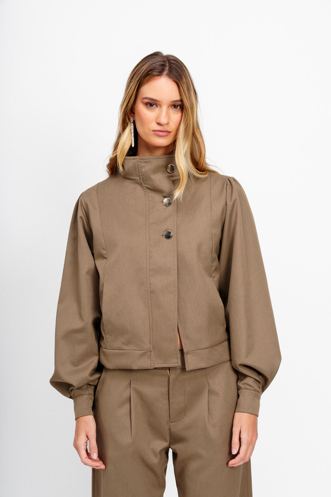 Bomber Forma Verde Musgo