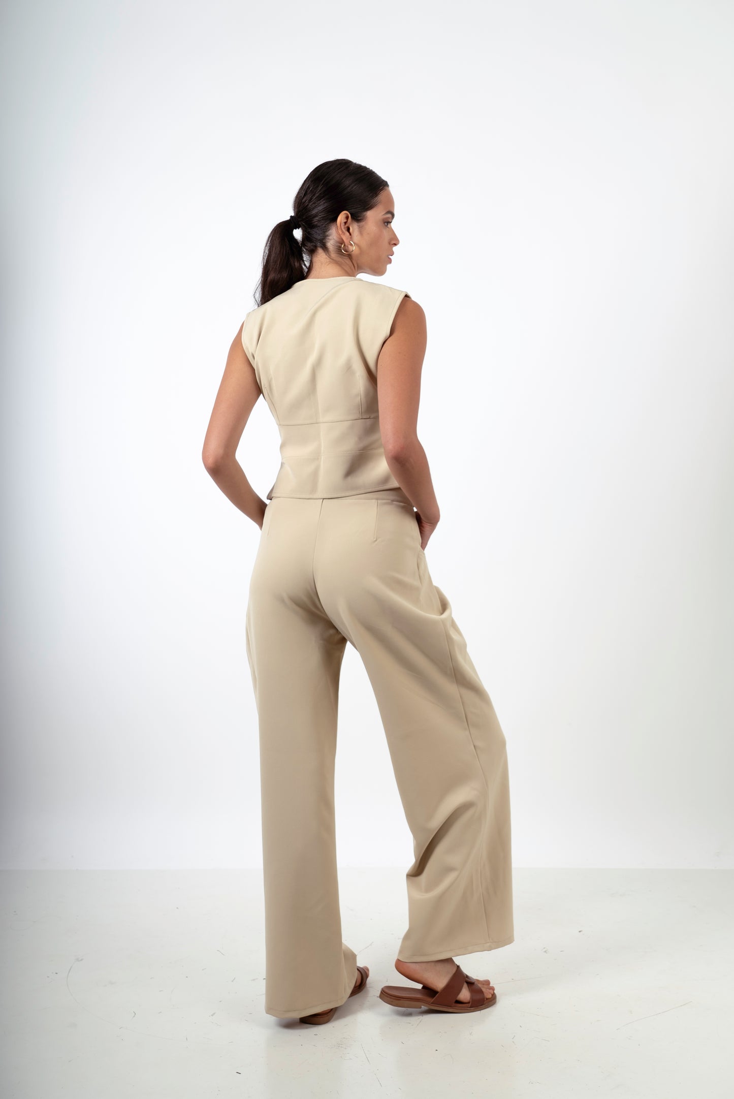 Pantalón pinzas Camille Beige