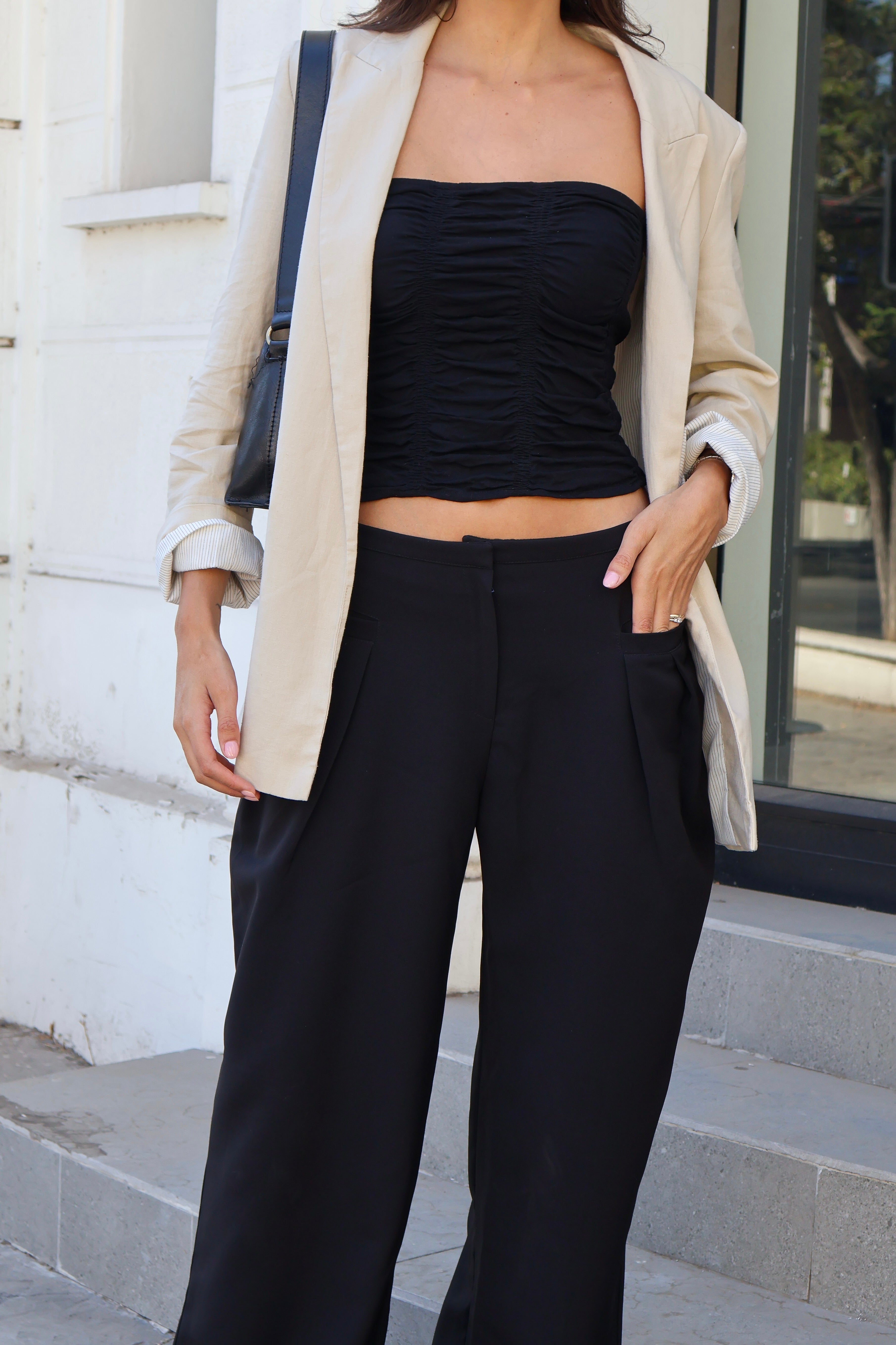 Pantalón pinzas Camille Negro