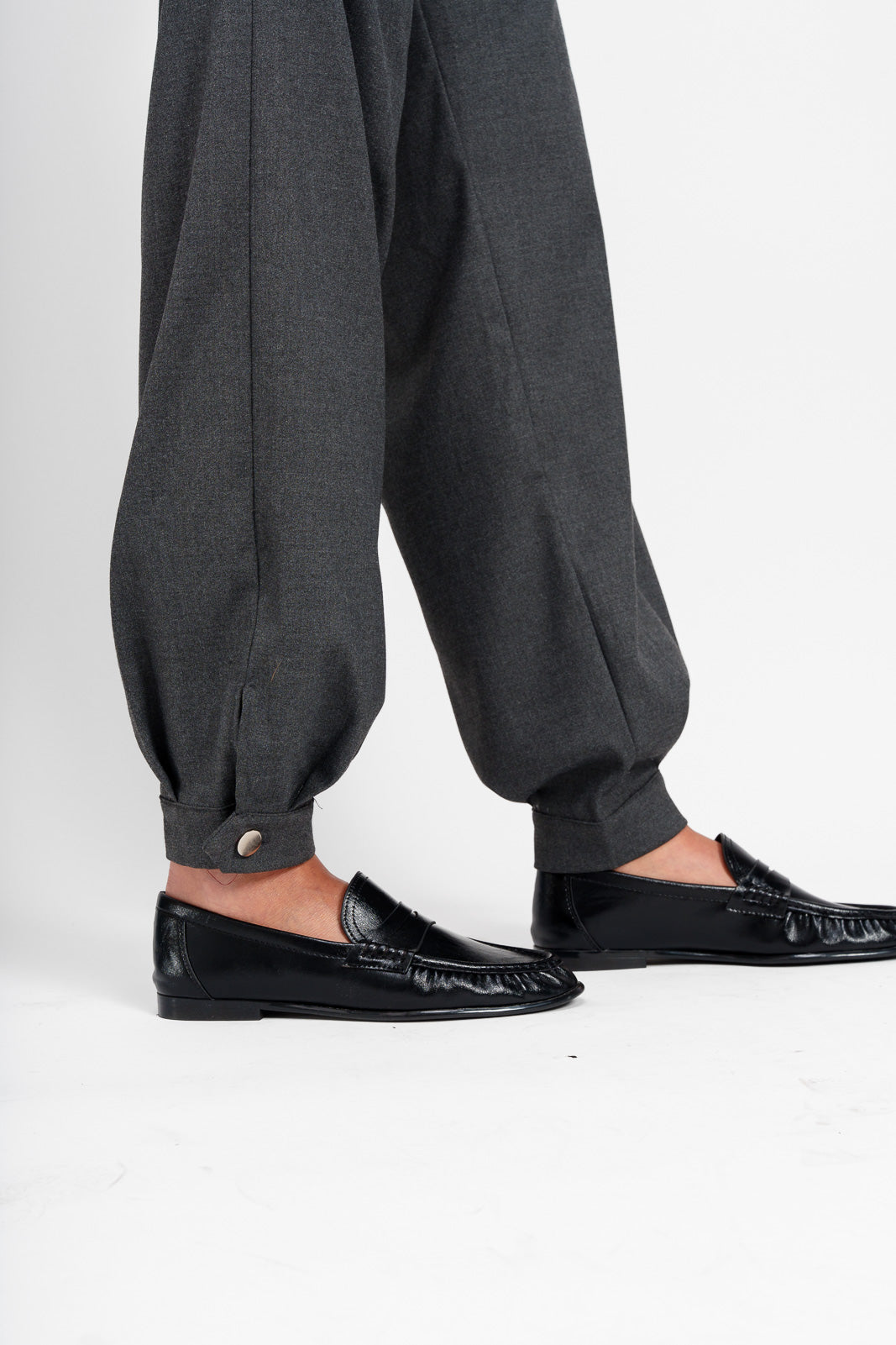Pantalón Forma Gris