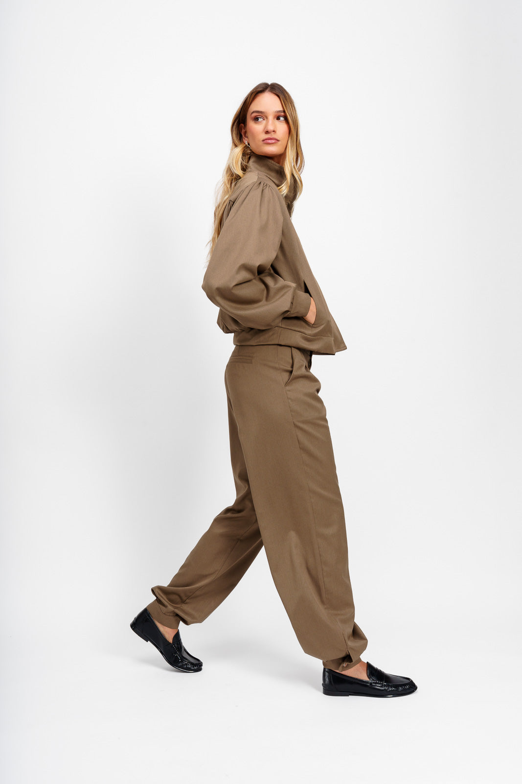 Pantalón Forma Verde Musgo
