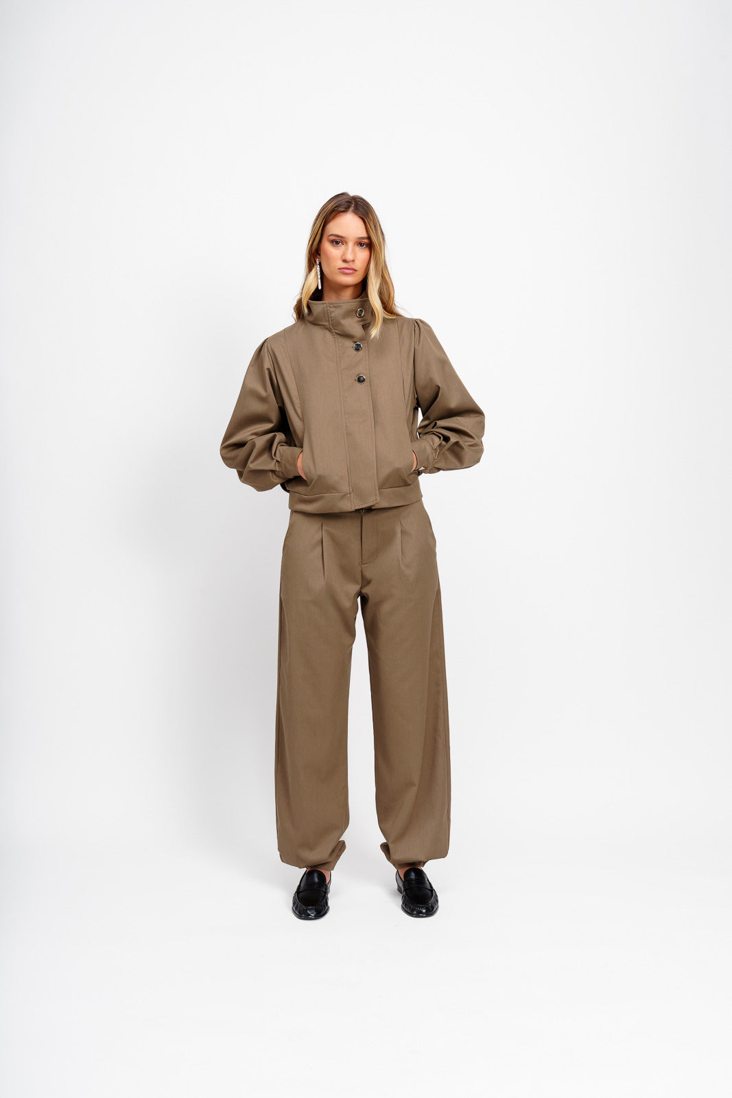 Pantalón Forma Verde Musgo