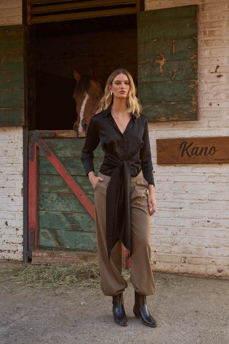 Blusa Musa Negra